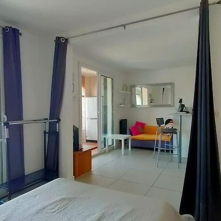 Brad'S House. Apartment Сен Сир сюр Мер Екстериор снимка